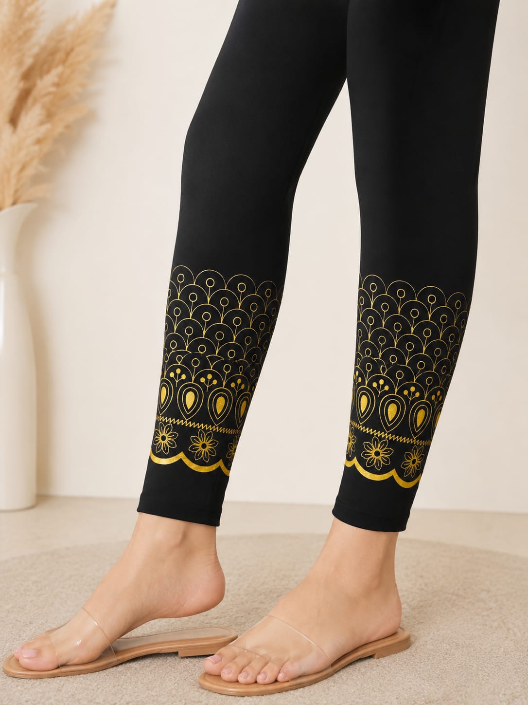 NIRVII Women's Black Designer Printed Ankle Leggings – Elegant Ethnic Border